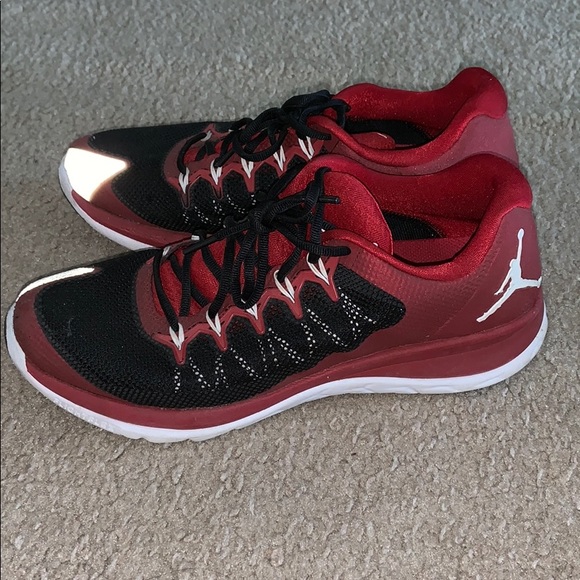 Jordan Trainer’s - Picture 2 of 3